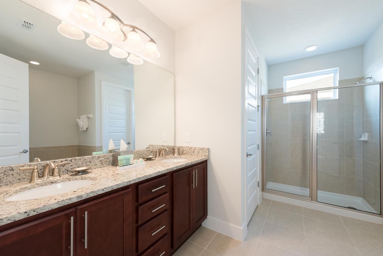 Alluring Home By Rentyl With Private Pool Near Disney - 310P Orlando Esterno foto